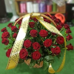 Фото товару 30 красных роз в корзине у 