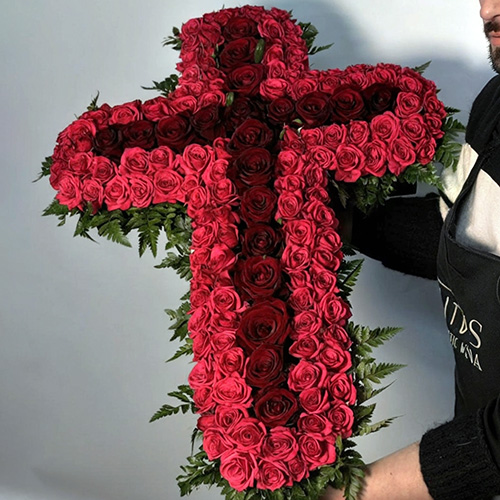 Товар Икебана «Алый крест» Фото товару Икебана «Алый крест»